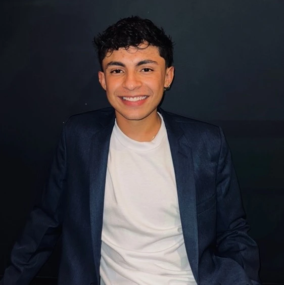 Santiago Cubillos - Director de Operaciones Jr